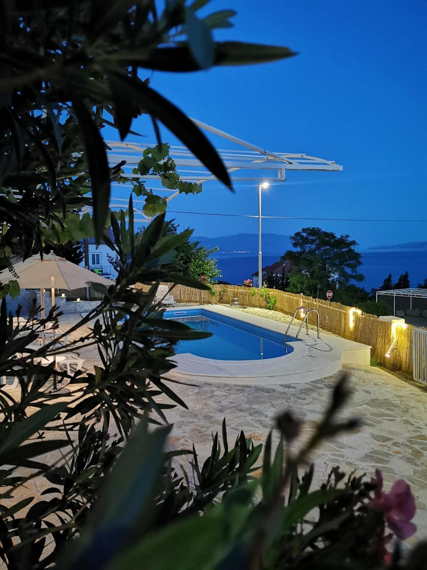 Villa Bellevue Novi Vinodolski Exterior foto